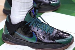 Ning在雄鹿比赛中连败,惊险取胜引发热议!(nba雄鹿队比赛视频)